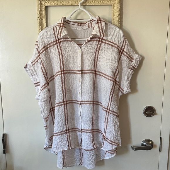 JANE AND DELANCEY | Delicate Plaid Button-Up Dolman Short Sleeve Shirt - Picture 2 of 14